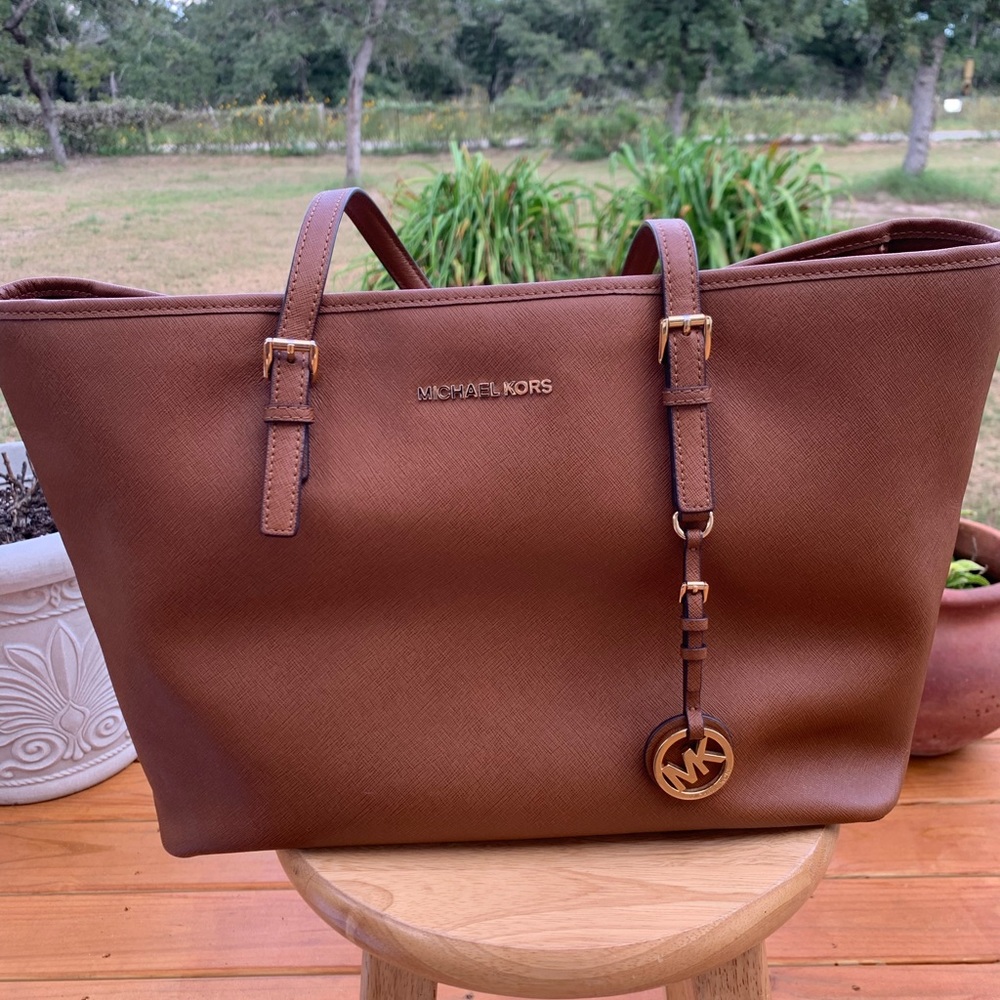 Michael Kors large jet set travel bag - Picture 8 of 8
